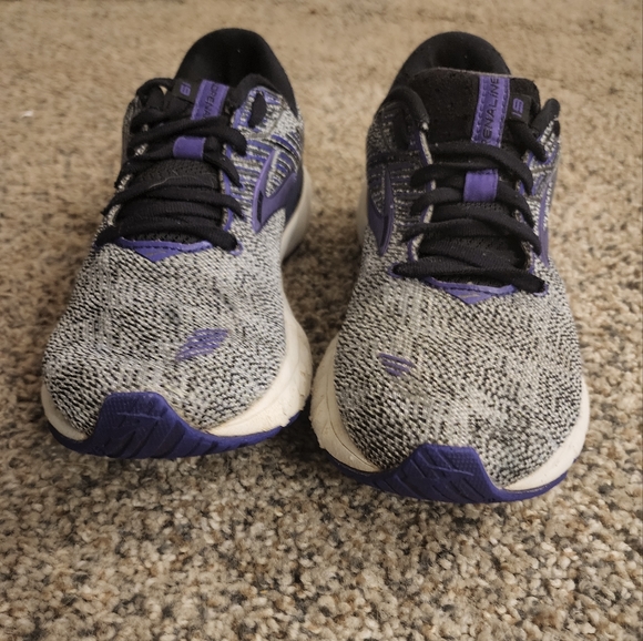 Brooks Adrenaline 19 - Picture 4 of 10